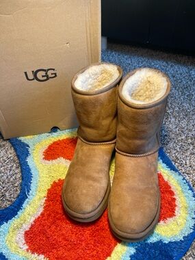 UGG Chestnut Suede Classic Short Boots